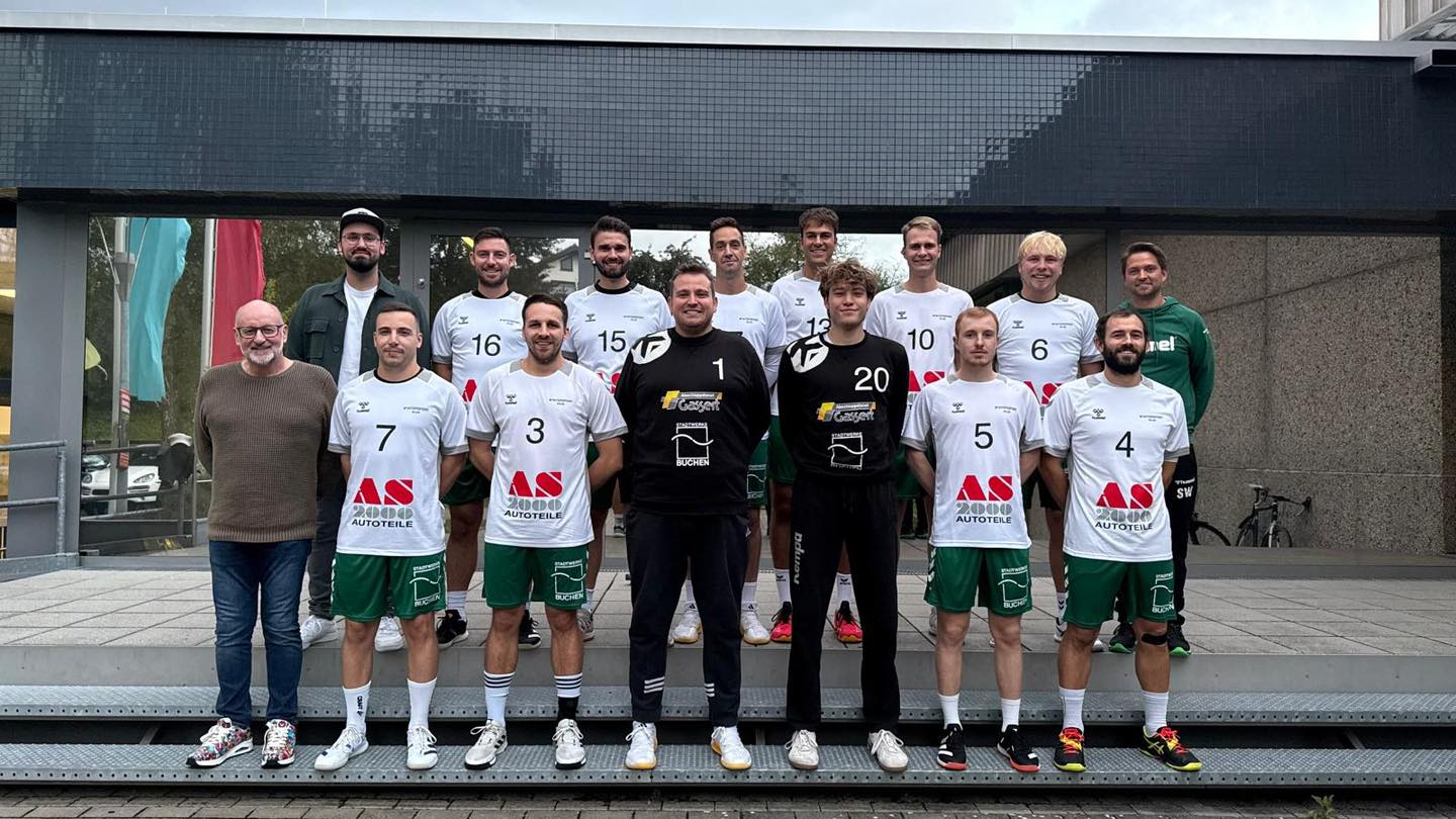 Die 1. Herrenmannschaft des TSV Buchen der Handball Landesliga Rhein-Neckar-Tauber startet mit neuen Trikots in die Saison 2024/2025.